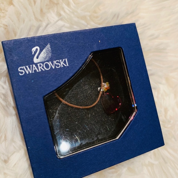 Swarovski Heart Necklace - Picture 3 of 3